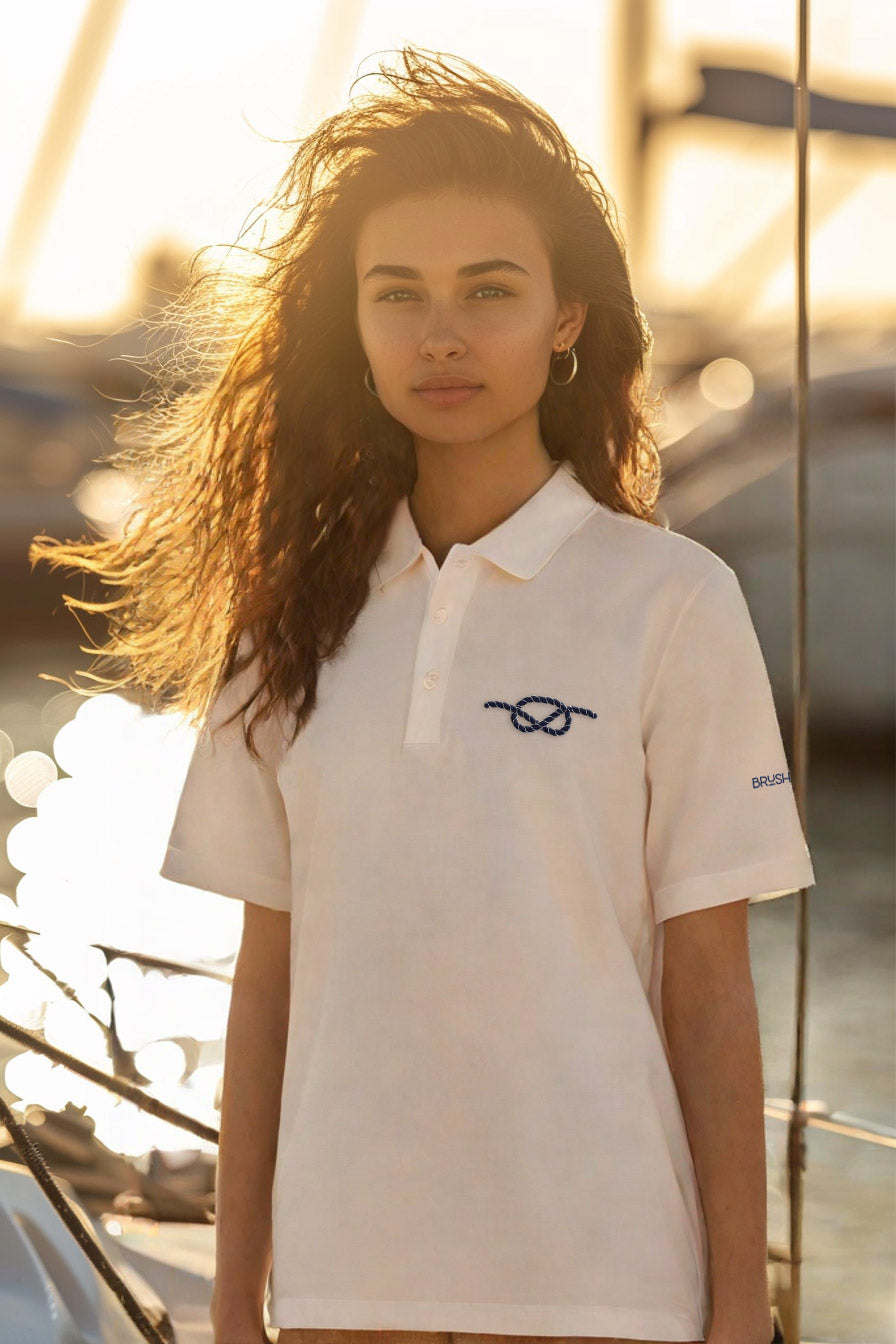 Brush Marine · Overhand knot · Polo blanco para mujer · Edición Náutica
