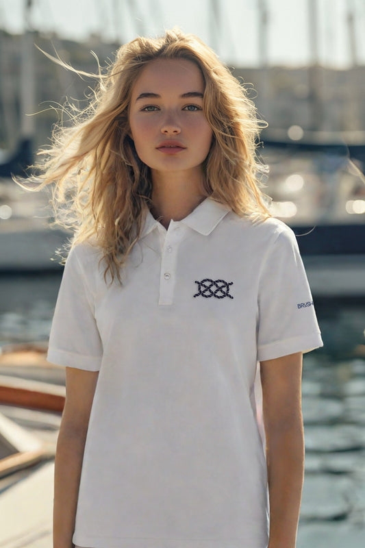 Brush Marine · Double carrick bend · Polo blanco para mujer · Edición Náutica